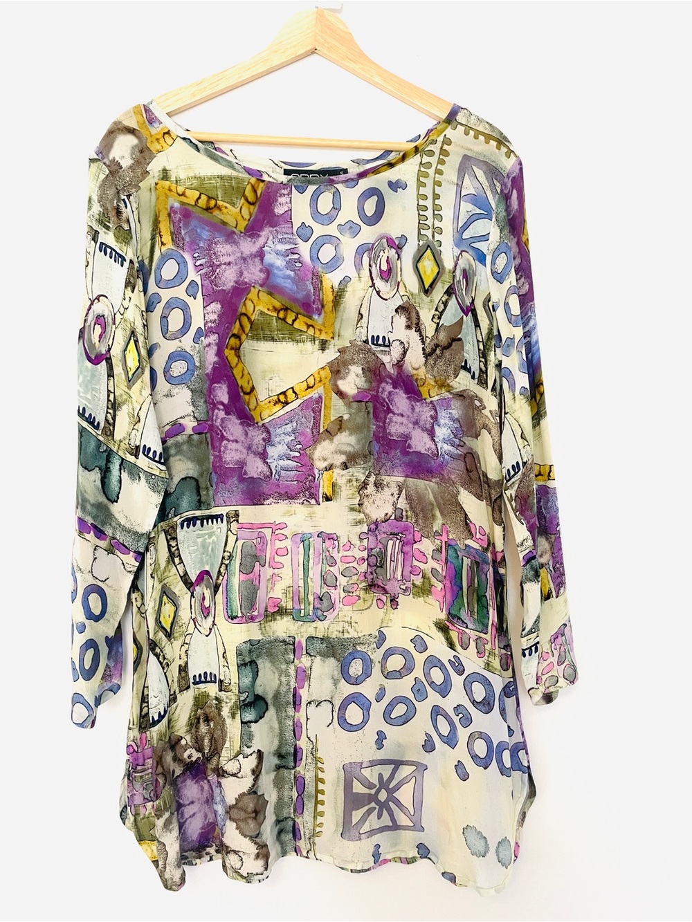 Apny boho abstract print Long-Sleeve Women’s Tunic dress with Purple & Cream.